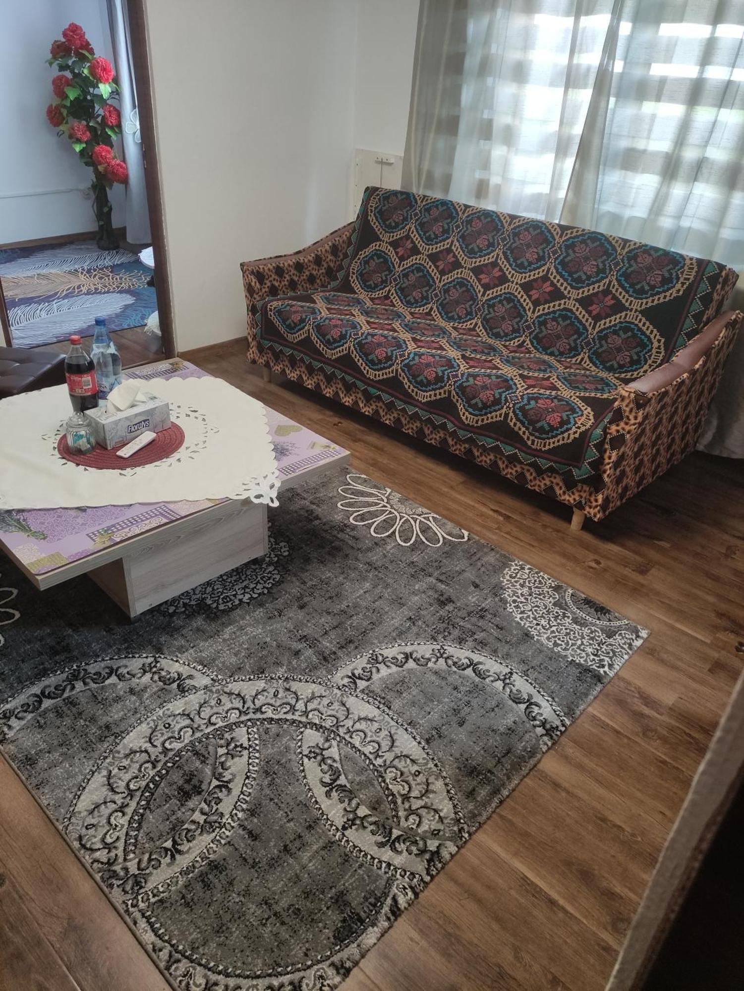 La Florin Apartment Medias Luaran gambar
